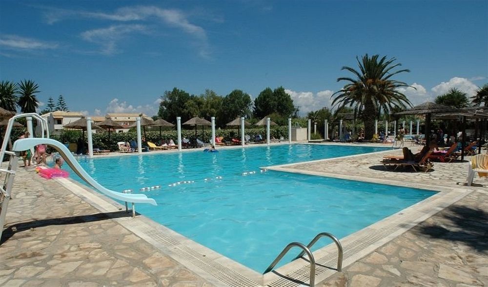 Ionian Princess Suites Hotel アカラヴィ エクステリア 写真